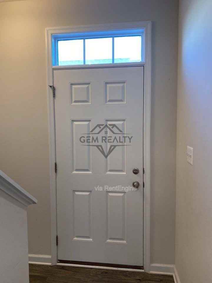 531 View Point Way - Photo 3 of 10