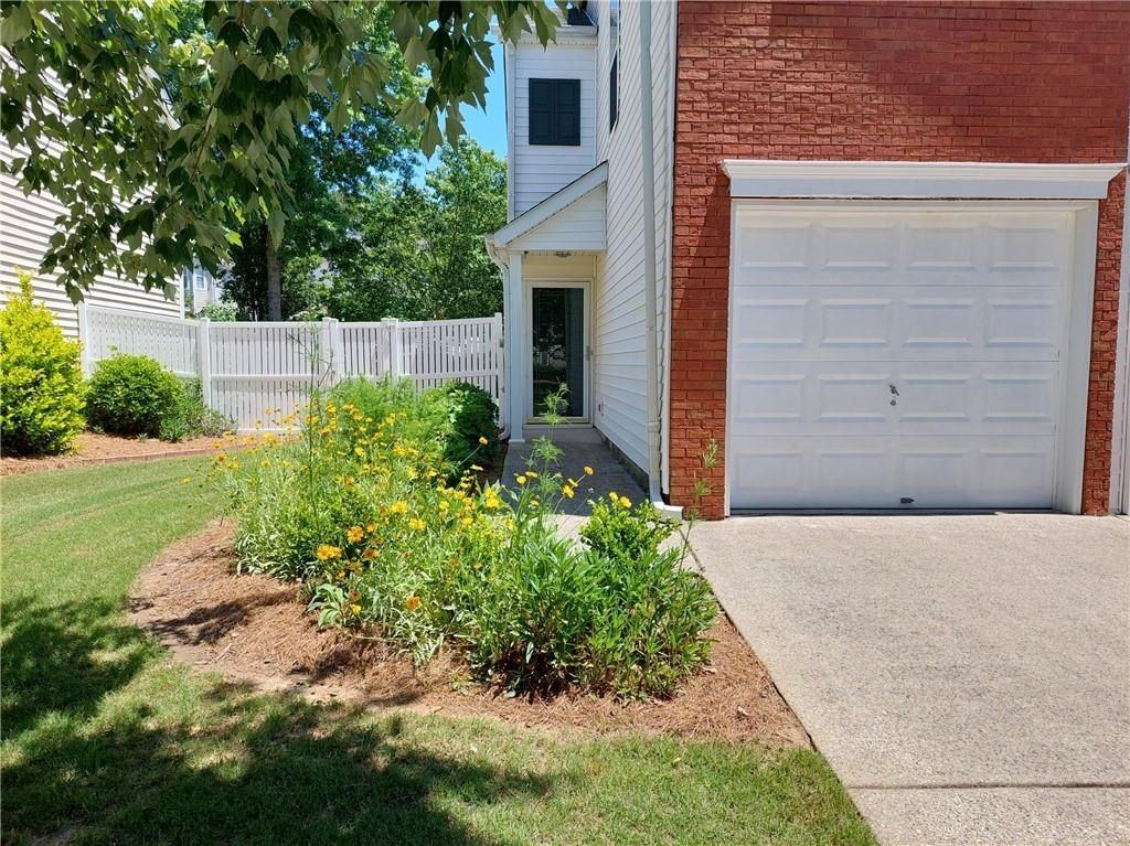 13361 Harpley Ct - Photo 3 of 19