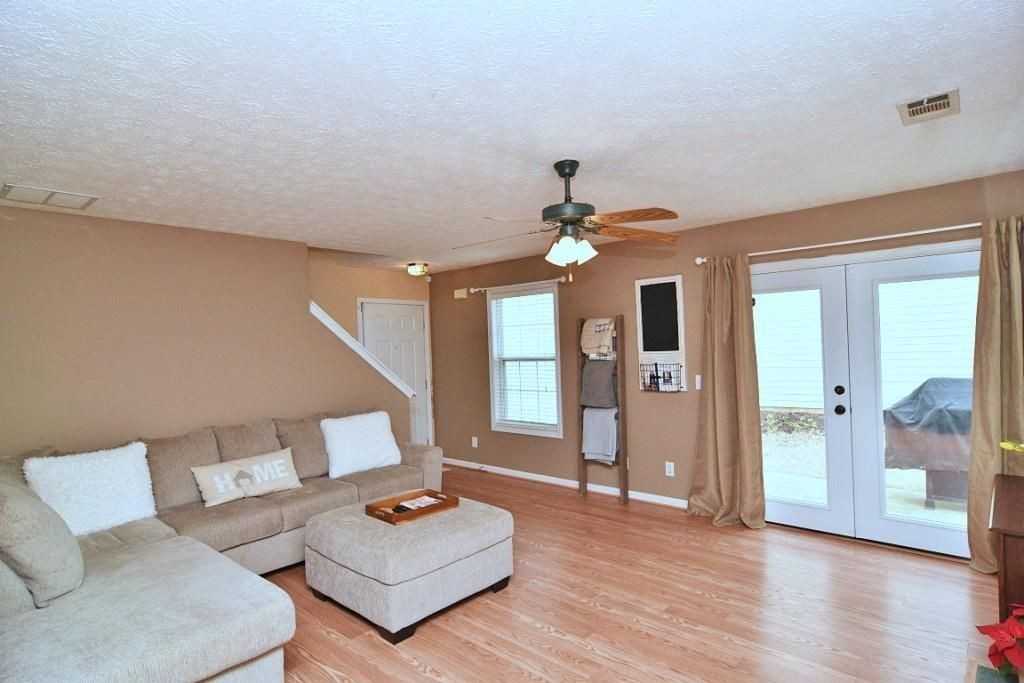 13361 Harpley Ct - Photo 7 of 19