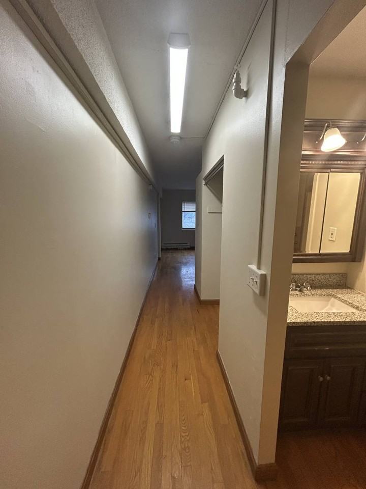 1110 Commonwealth Ave - Photo 3 of 5