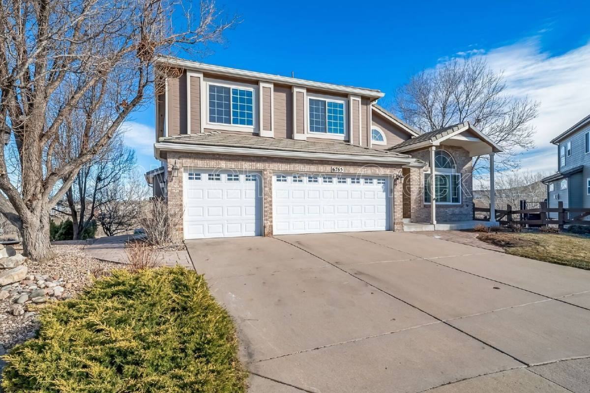 6765 Shannon Trl - Photo 3 of 10