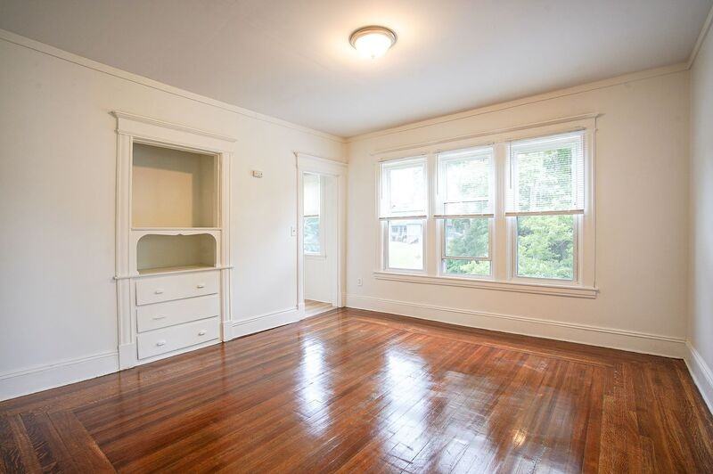 5 Newman St #3 - Photo 7 of 17