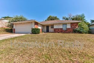 1109 Ne 5th Ter - Photo 1 of 1