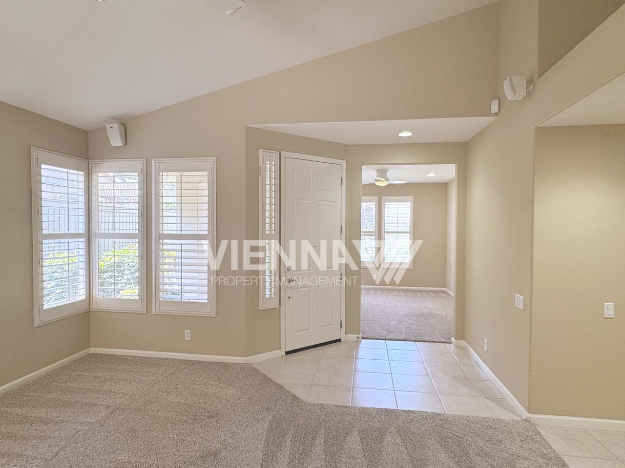 961 Glide Ferry Way - Photo 3 of 36