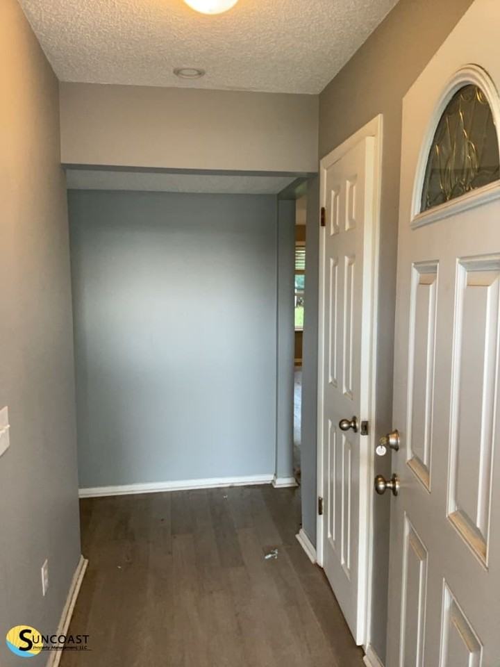2570 Stern Dr S - Photo 4 of 20