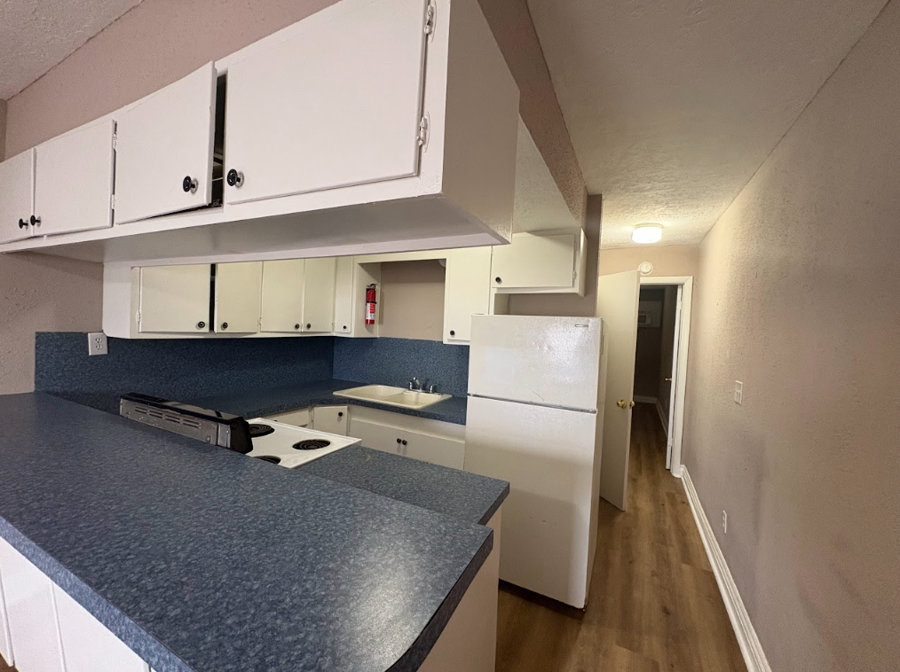 4131 Nw 23Rd St - Photo 2 of 5