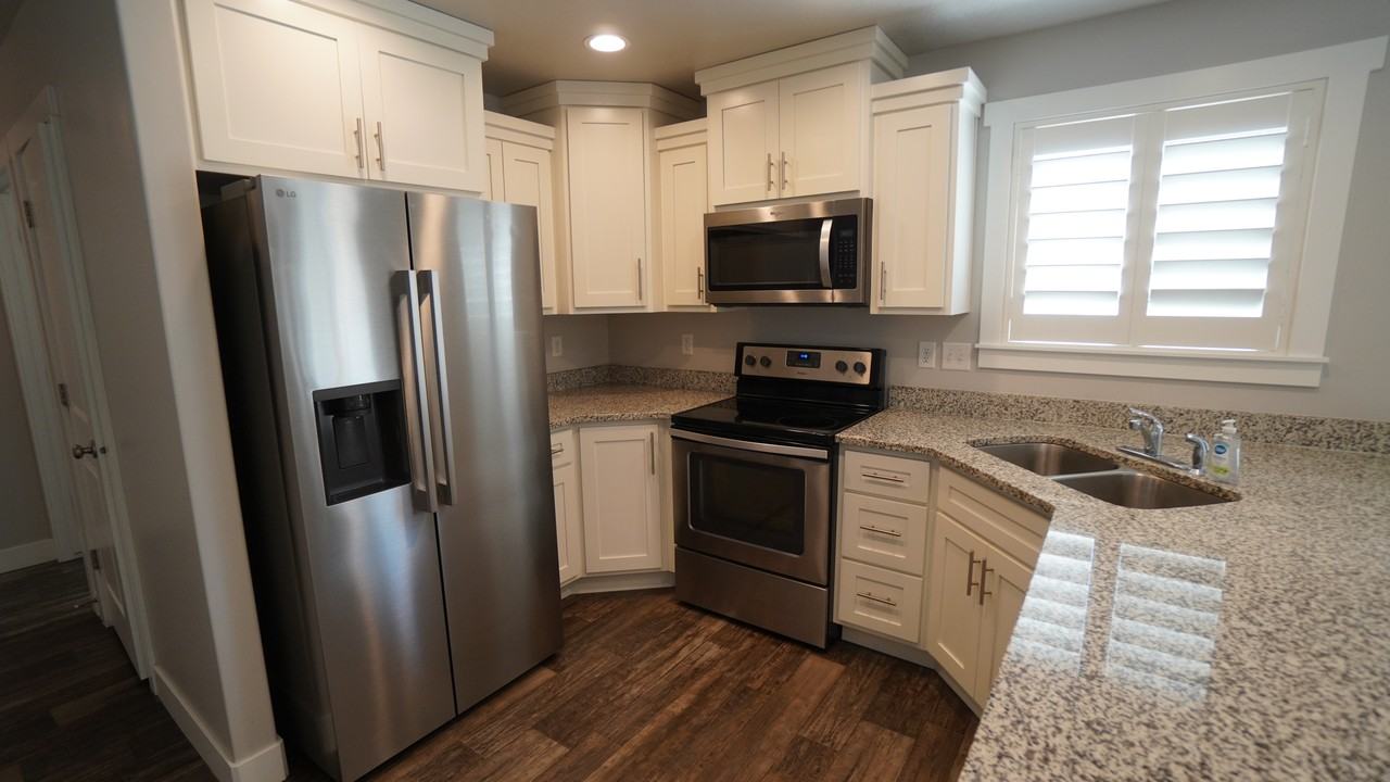 4606 S West Park Dr - Photo 5 of 29