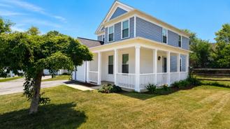3447 Iris Pl #F - Photo 1 of 1