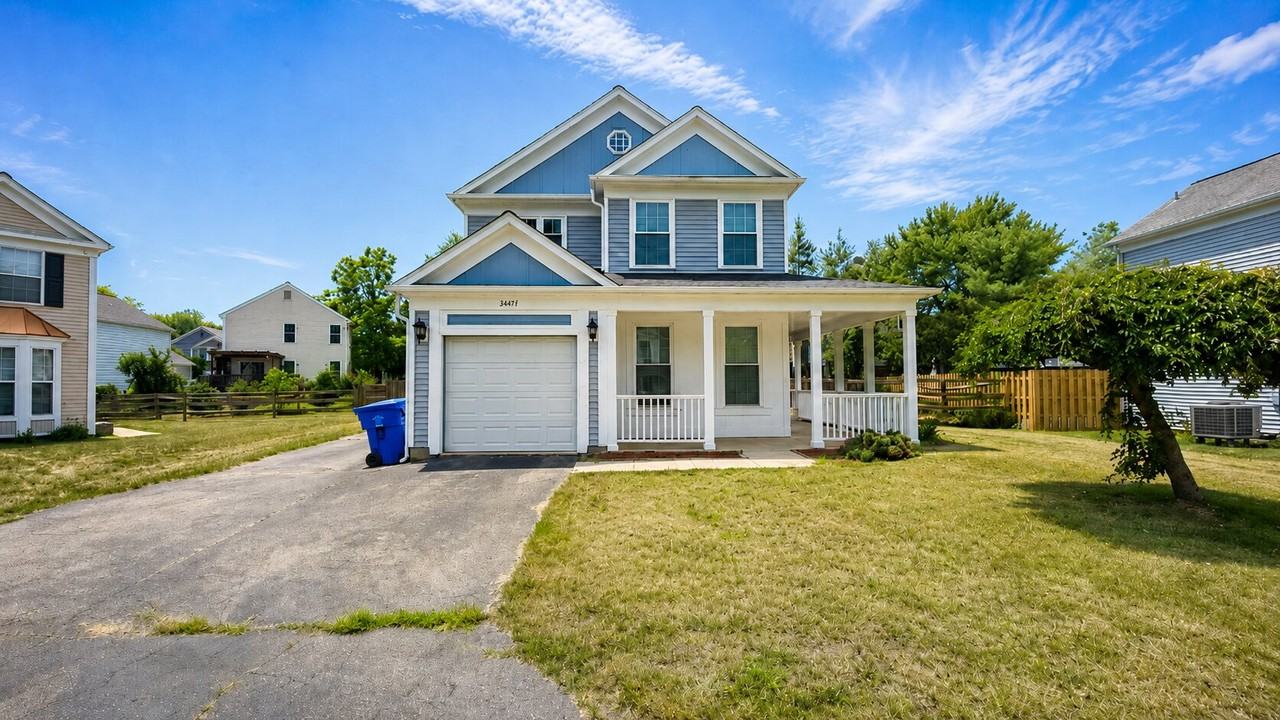 3447 Iris Pl #F - Photo 2 of 31
