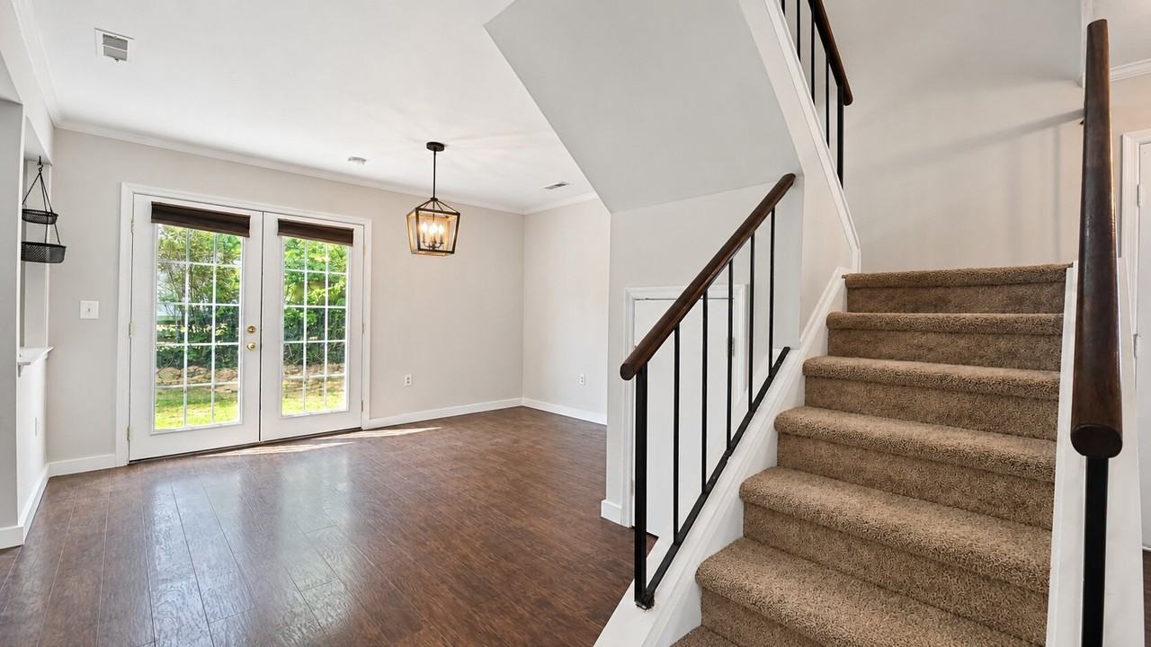 3447 Iris Pl #F - Photo 6 of 31