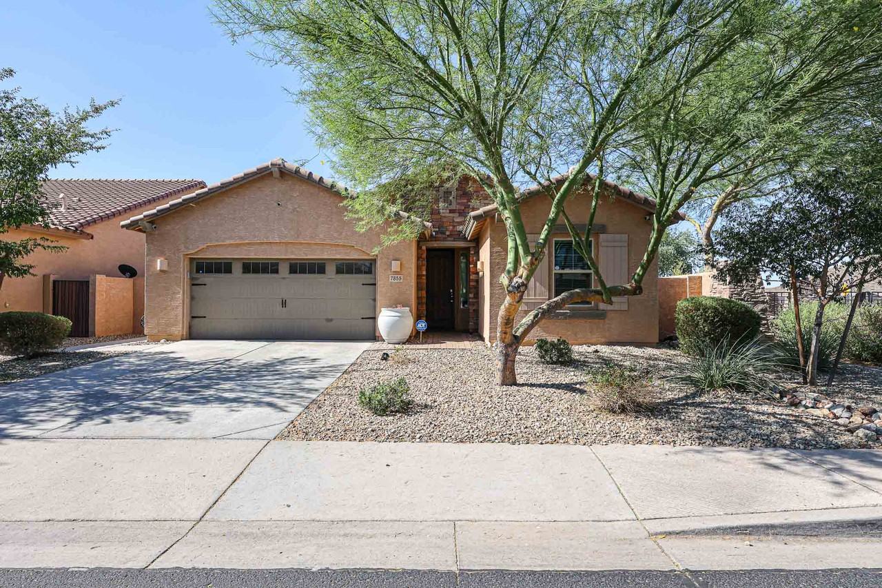7855 W Rock Springs Dr - Photo 2 of 41