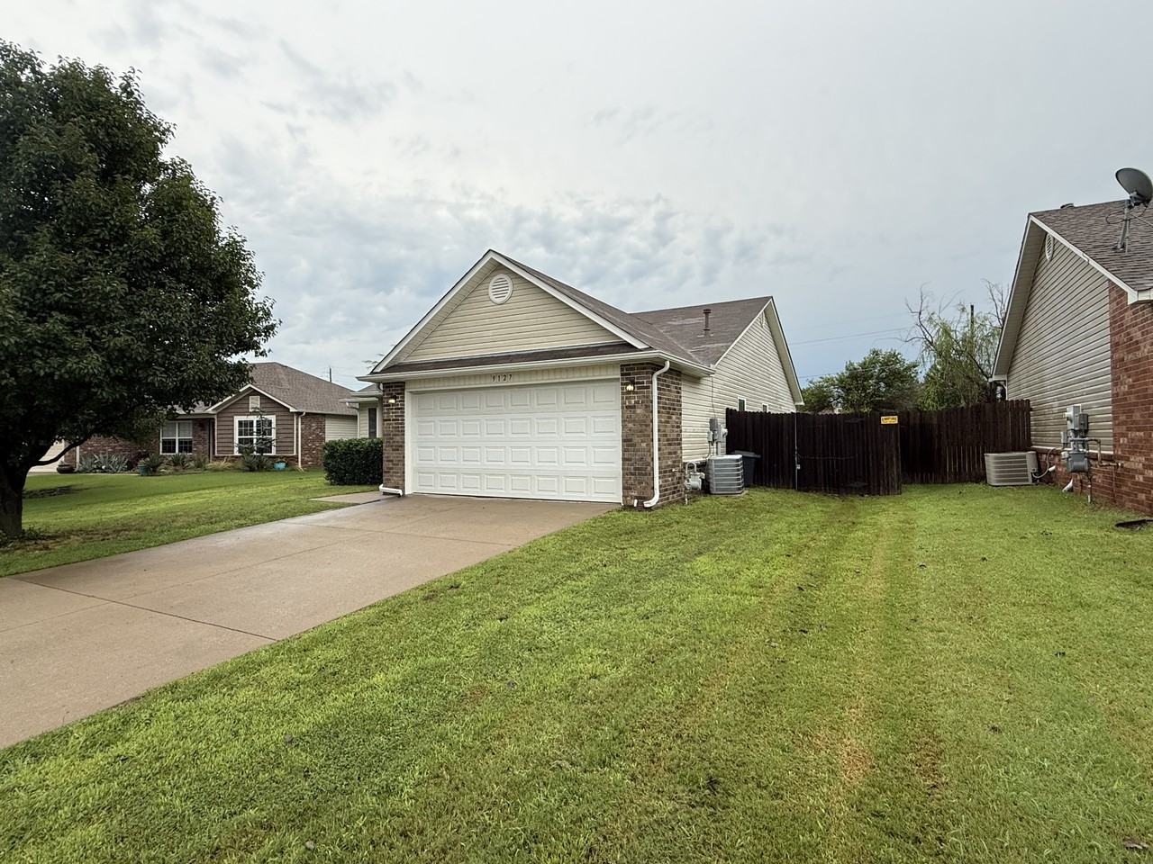 9127 S 256th East Ave - Photo 3 of 19
