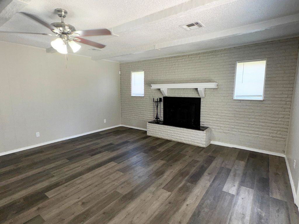 3041 Sw 40th Pl - Photo 5 of 24
