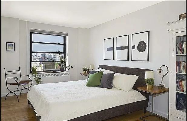 210 Clinton Ave #10E - Photo 6 of 6