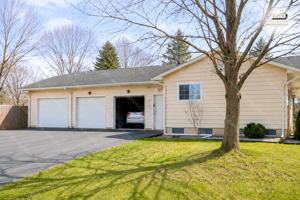 featured image of 3337 Field Rd