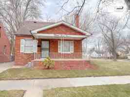 featured image of 15711 Rossini Dr