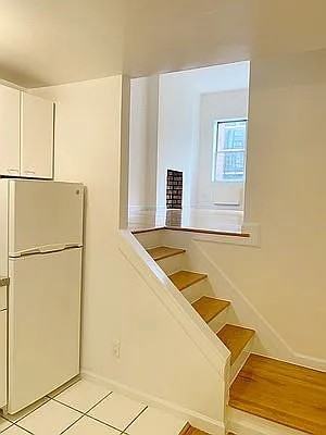 535 3rd Ave #5 - Photo 4 of 7