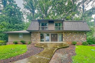 4623 Huntridge Dr Ne - Photo 1 of 1