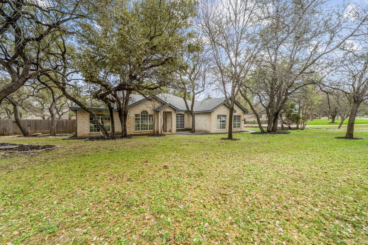 4405 W Cordoba Cir - Photo 2 of 40