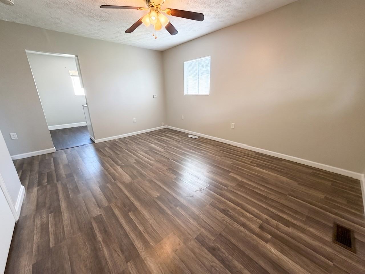2634 Guyan Ave Rear - Photo 3 of 11