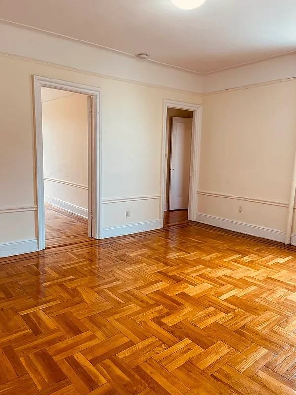 329 93rd St #B3 - Photo 2 of 4