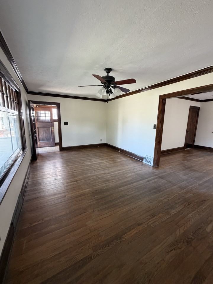 9011 Park Heights Ave - Photo 3 of 13