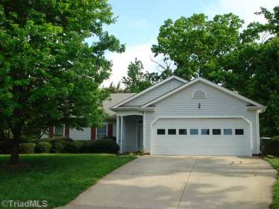 8 Drakestone Ct - Photo 2 of 6