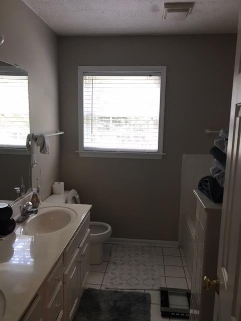 8 Drakestone Ct - Photo 5 of 6