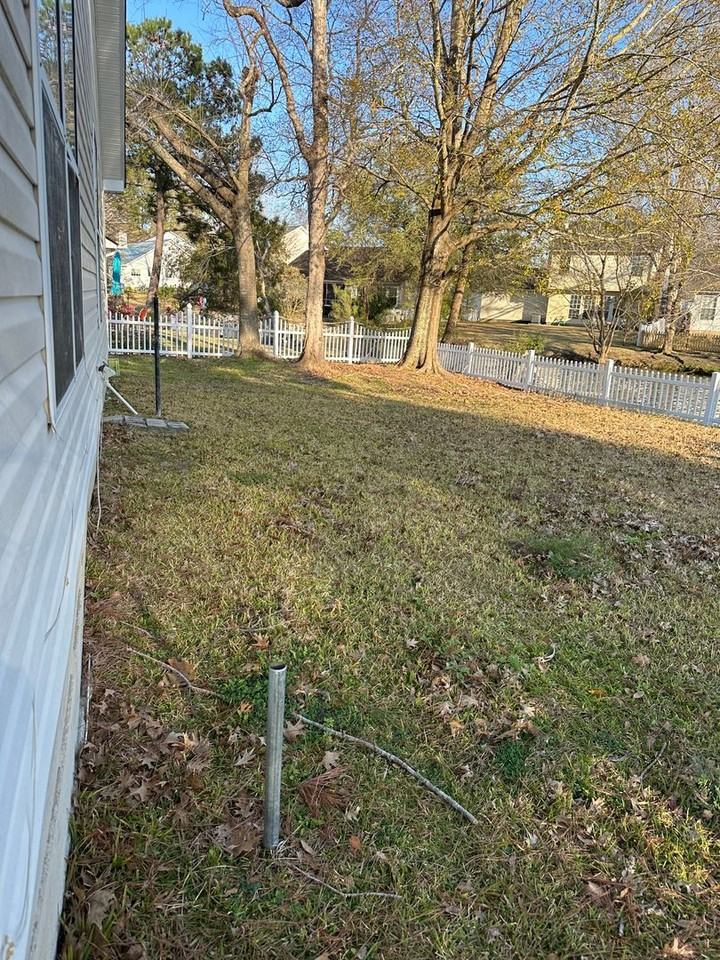 8512 Litchfield Dr - Photo 2 of 18