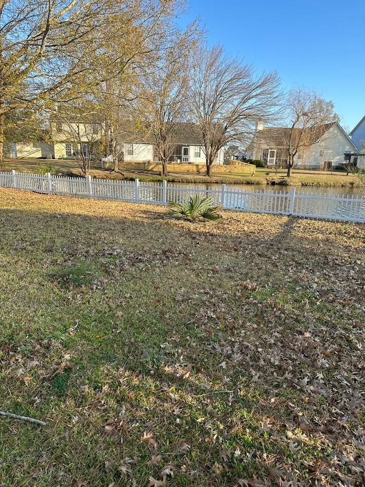 8512 Litchfield Dr - Photo 3 of 18
