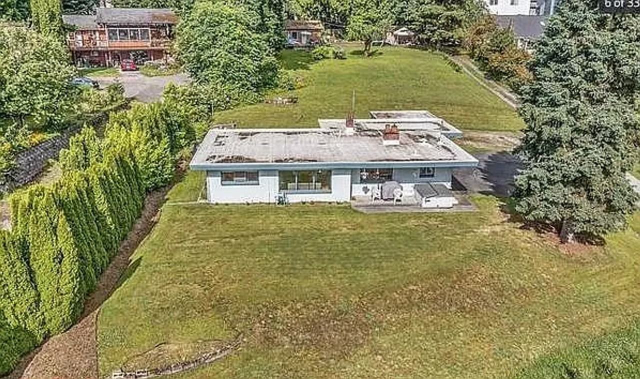 16210 Larch Way - Photo 2 of 15