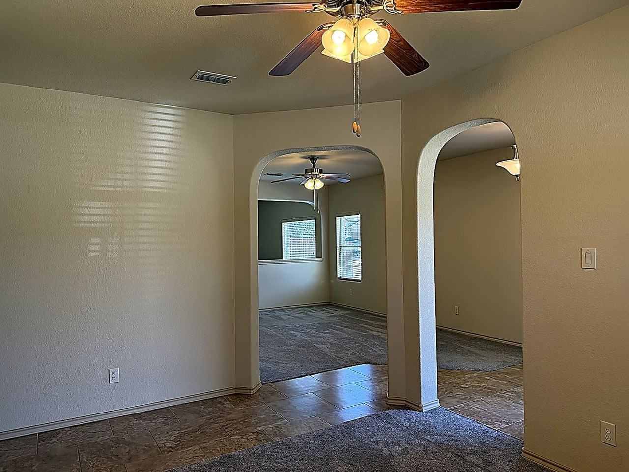1800 Potrillo Ln - Photo 7 of 16