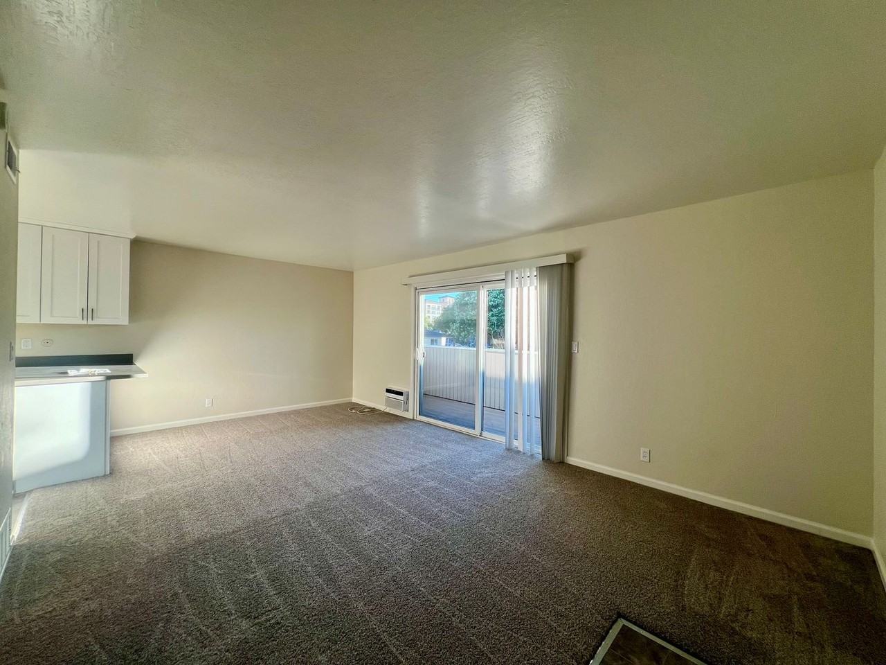 3449 Agate Dr #4 - Photo 4 of 28