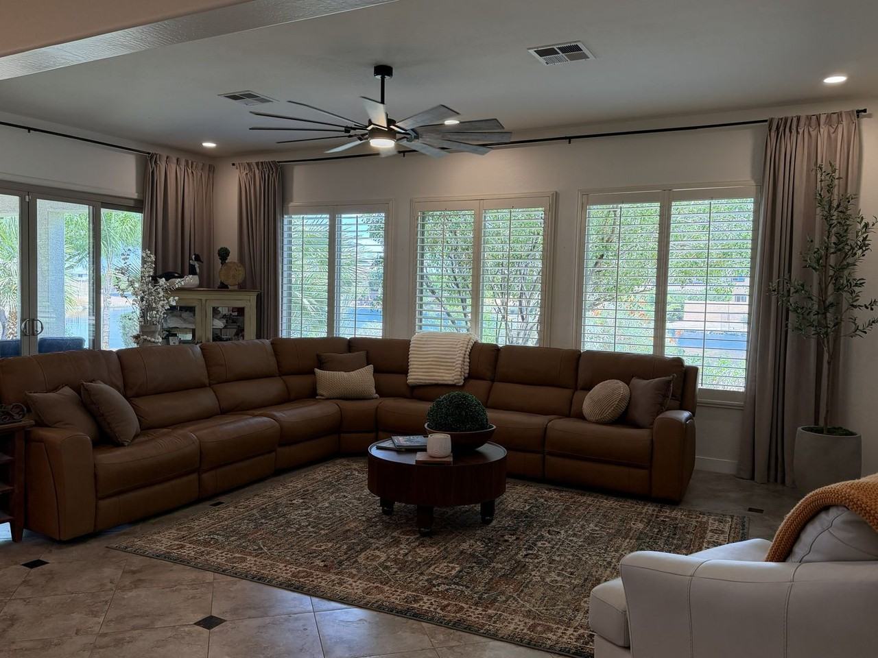 40693 W Bravo Dr - Photo 6 of 42