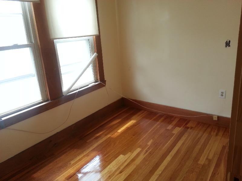 3965 Washington St #3L - Photo 7 of 11