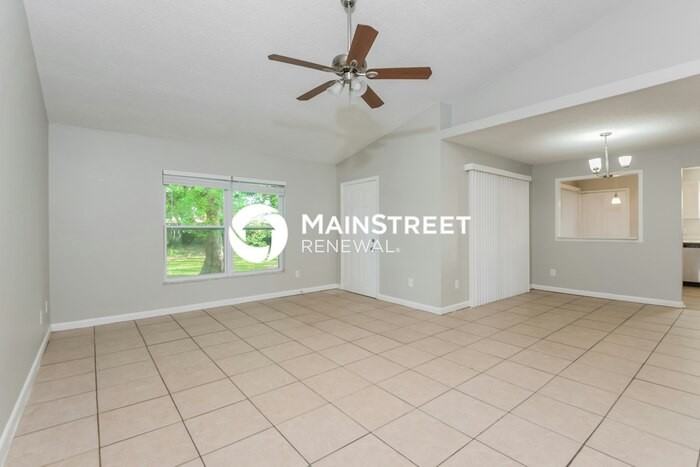 5907 Norvale Ct - Photo 3 of 17