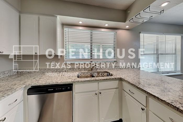 7228 Echo Hill Dr - Photo 7 of 20