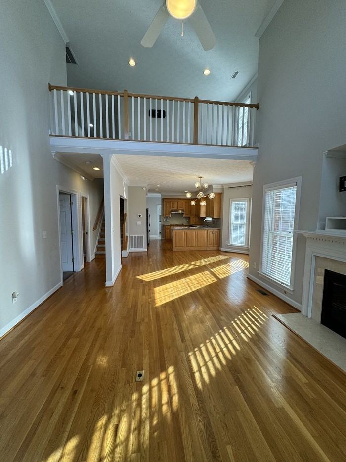 104 Edith Wharton Sq - Photo 4 of 21