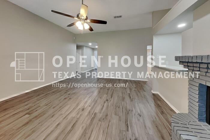 5507 Misty Crest Dr - Photo 5 of 20