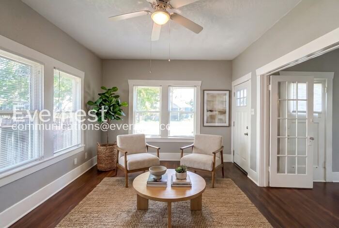 1007 Archer St - Photo 3 of 23