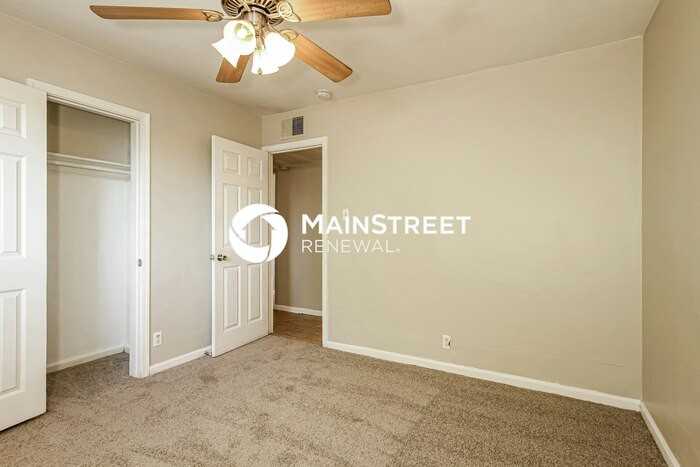 2339 W Avalon Dr - Photo 7 of 18