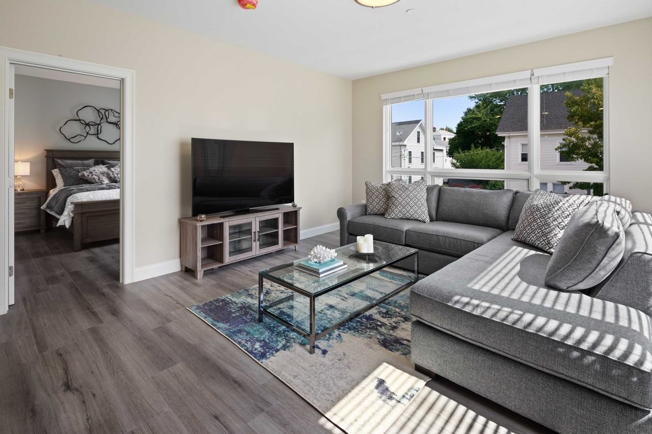 165 Washington St #201 - Photo 2 of 7