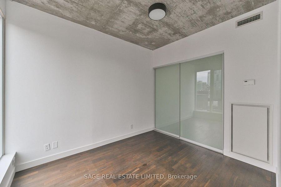 75 Portland Street - Photo 14
