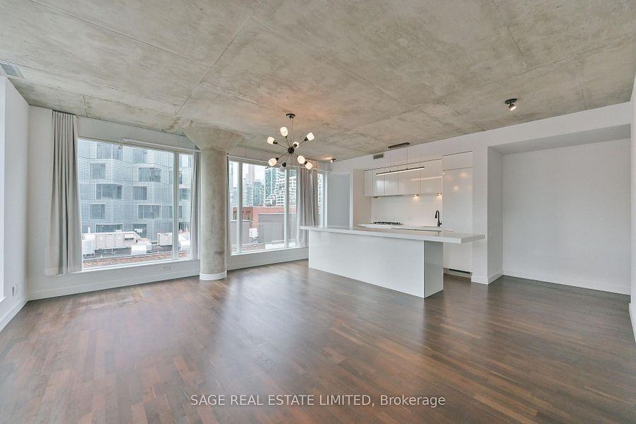 75 Portland Street - Photo 2
