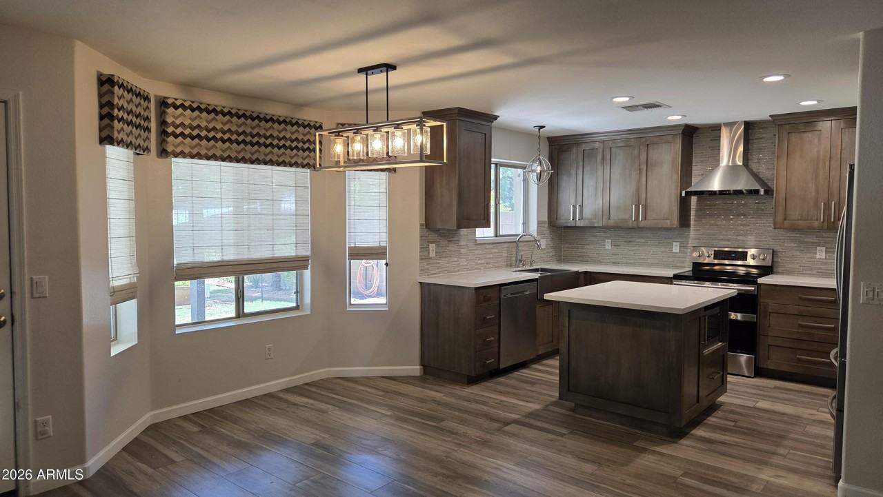 3020 E Friess Dr - Photo 7 of 46