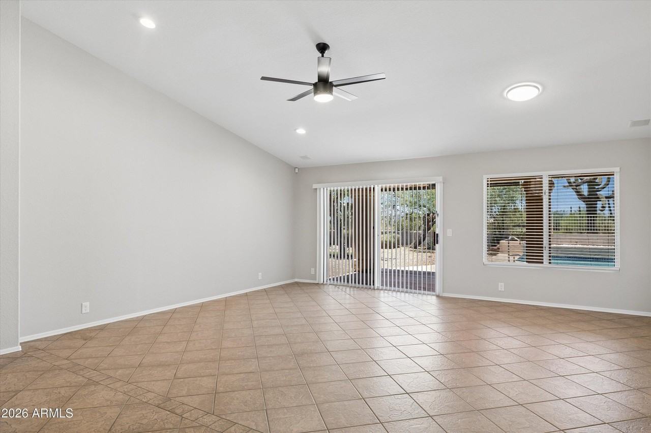 30638 N 45th Pl - Photo 5 of 37