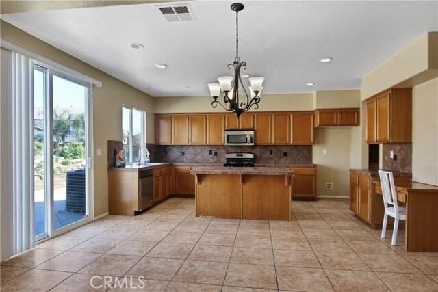 235 Peregrine Lane - Photo 6 of 26