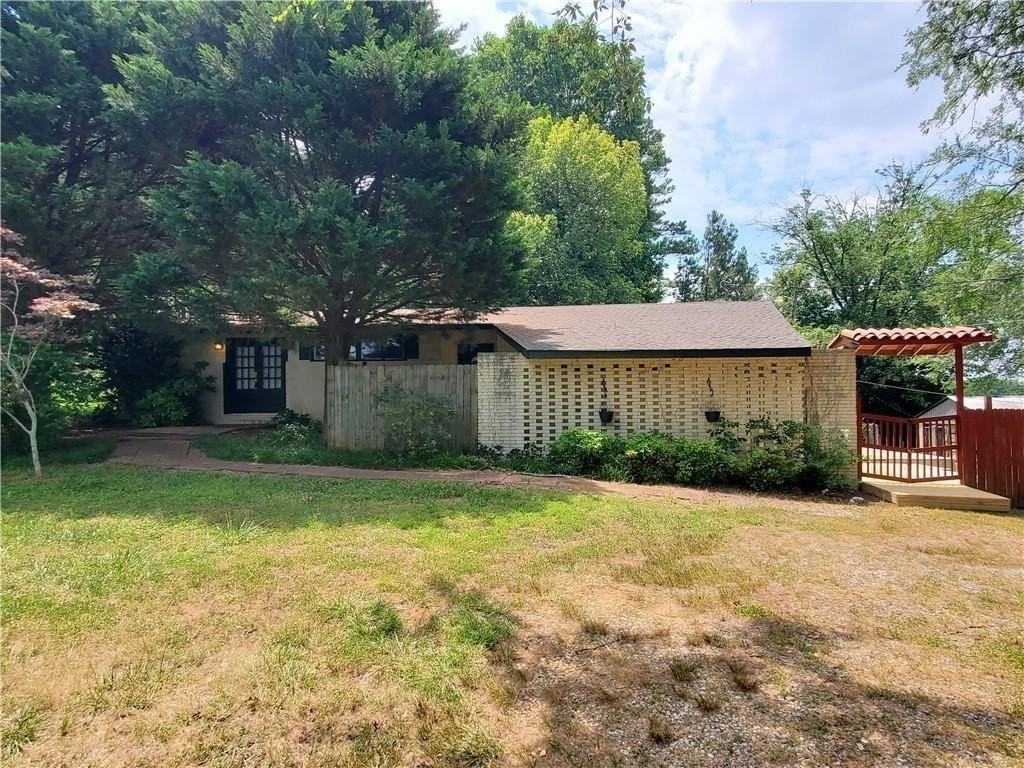 931 Auburn Rd - Photo 2 of 29