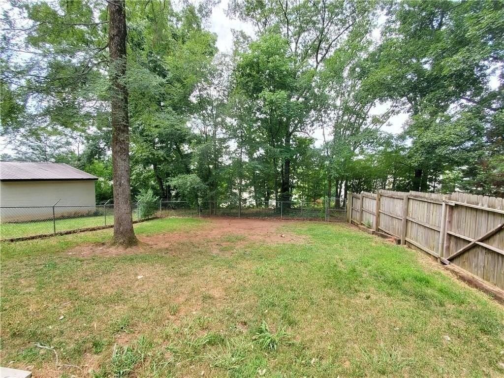 931 Auburn Rd - Photo 4 of 29