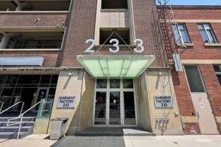 319 Carlaw Avenue #802 - Photo 1 of 1